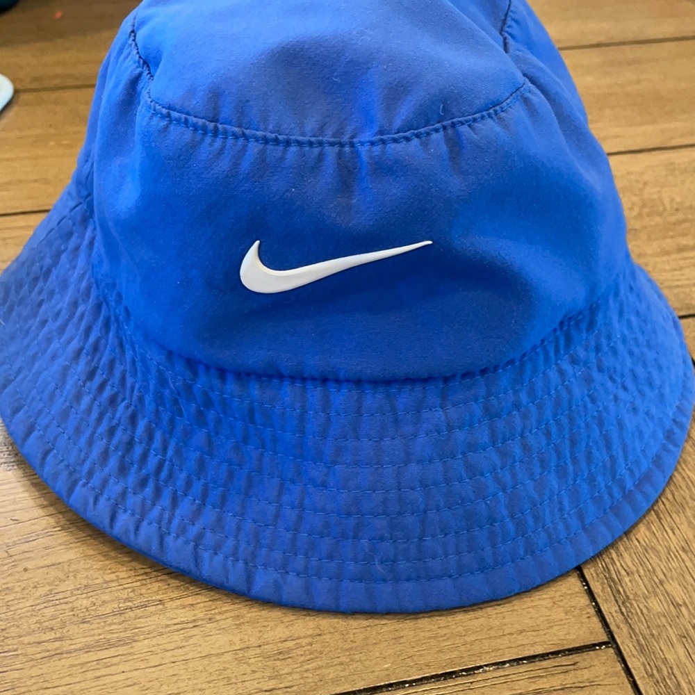 Toddler nike bucket hat